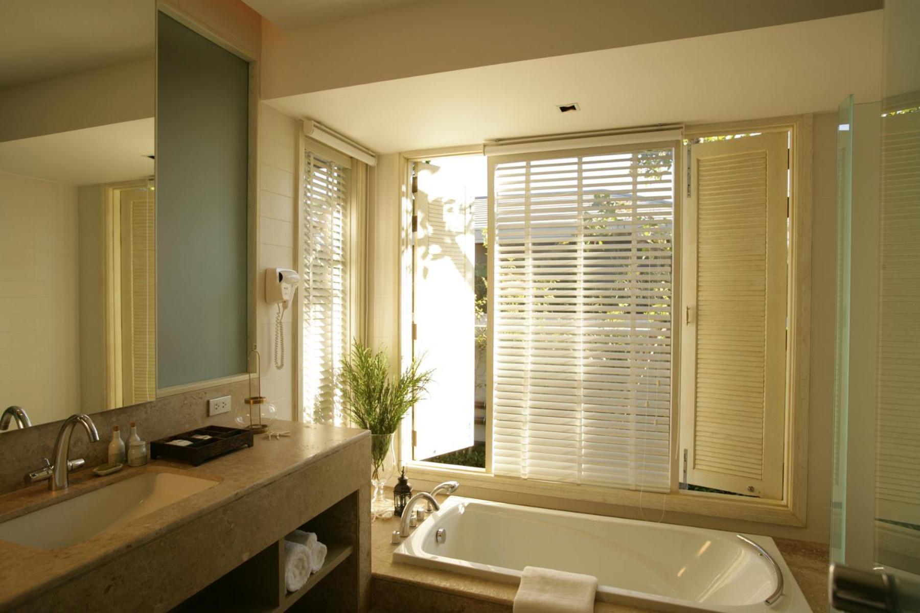 Quarto Duplo ou com 2 Camas de Solteiro Pool Village